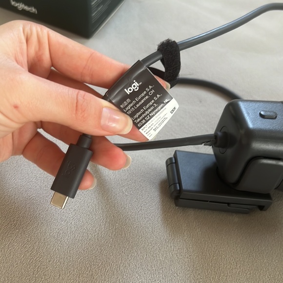 Logitech streamcam plus ! - Picture 4 of 4